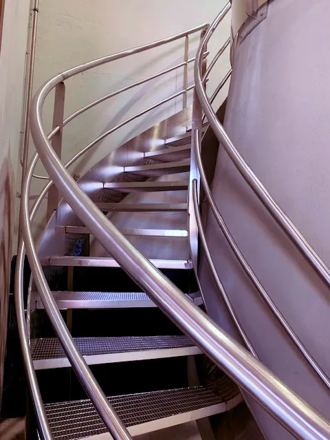 Pasarelas y escaleras industriales1